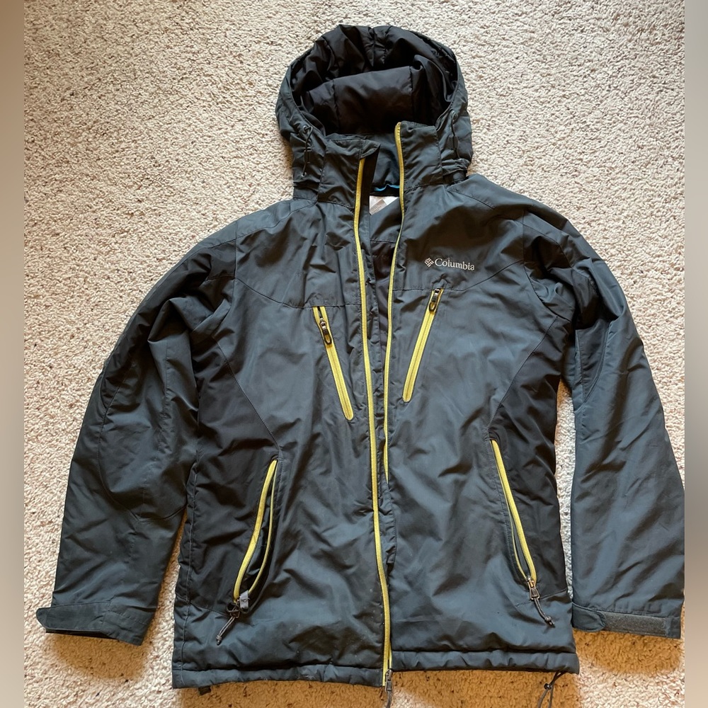 Columbia winter jacket Men’s Small